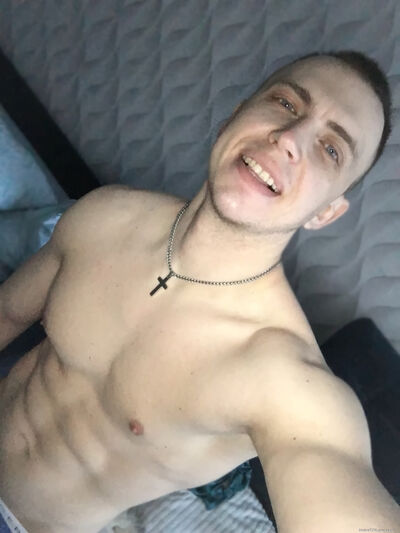  ,   Artem, 40 ,   ,   , c 