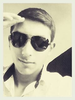 ,   Uelbek, 28 ,   ,   , c 