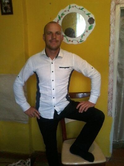  ,   Sergei, 30 ,   