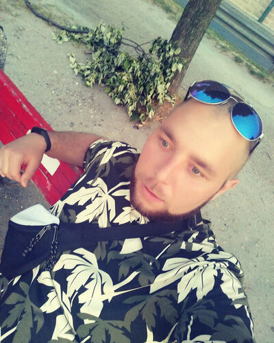  Papa,   Anton, 31 ,   ,   
