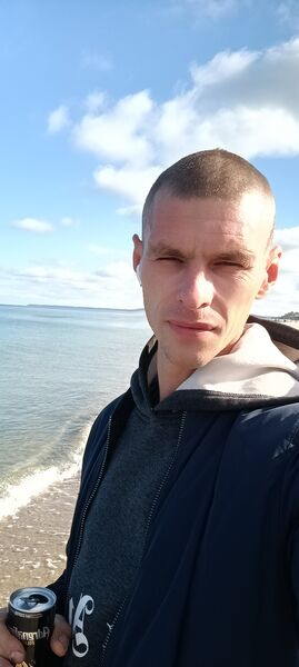  ,   Alexander, 37 ,   ,   