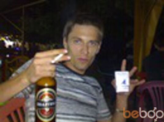  ,   Viktor, 38 ,   