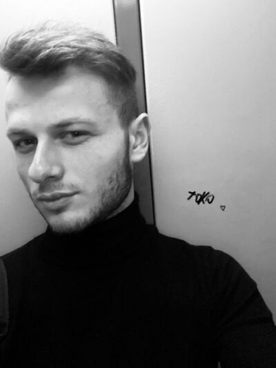  ,   Pavel, 26 ,   ,   