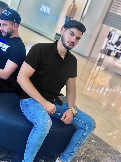  Algiers,   Zinou, 22 ,   ,   