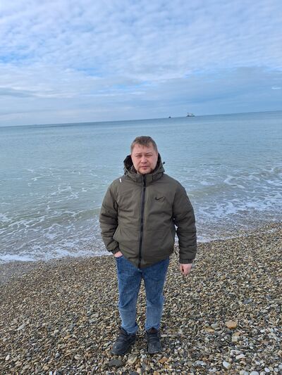  ,   Slava, 33 ,   ,   