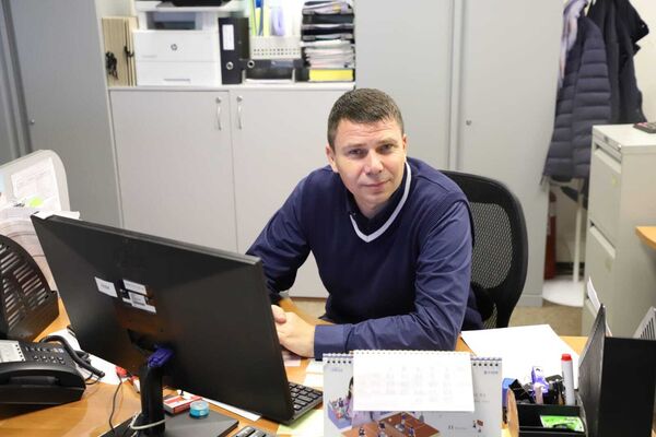  ,   , 47 ,   ,   , c 