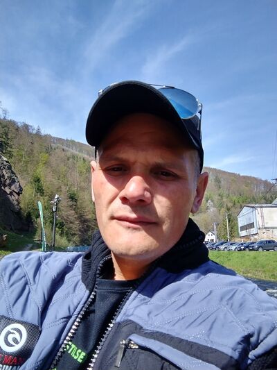  Praha,   , 33 ,   ,   