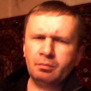  9353346  Vladimir, 49 ,    