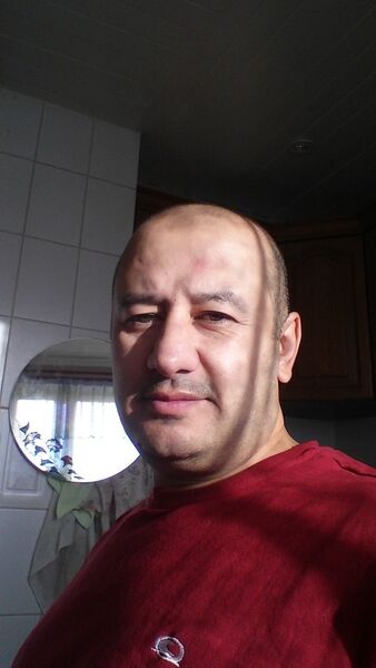  ,   Alex, 46 ,   ,   , c 