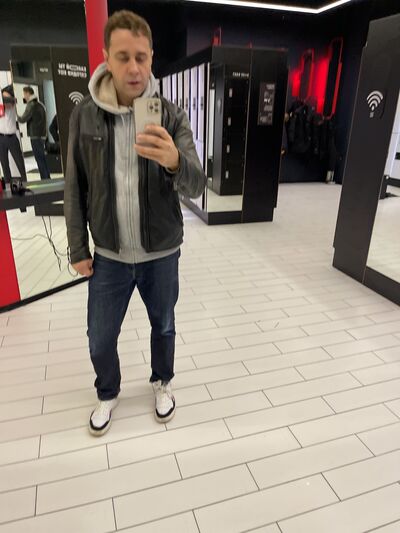  ,   Sergey, 35 ,   ,   