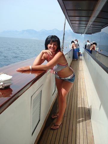  ,   Dolli, 30 ,   ,   , c , 