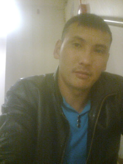  ,   Yermek, 49 ,  
