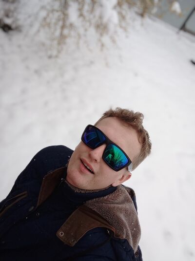  ,   Alex, 33 ,   ,   