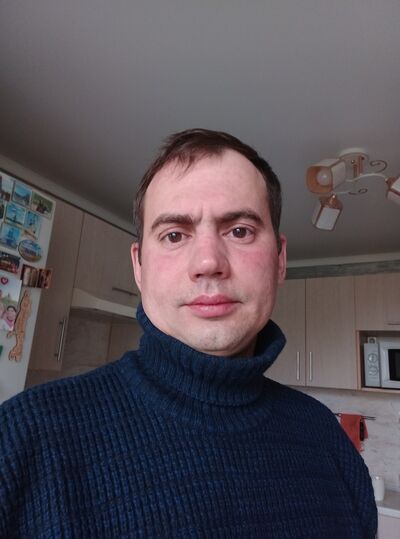  ,   Eduard, 43 ,   c 