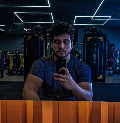  ,   Enrico, 25 ,   ,   