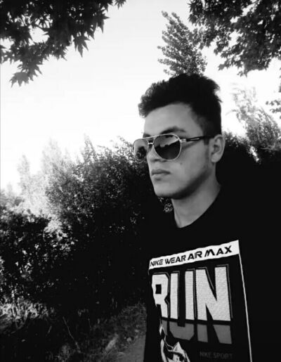  ,   M R, 27 ,   ,   , c 
