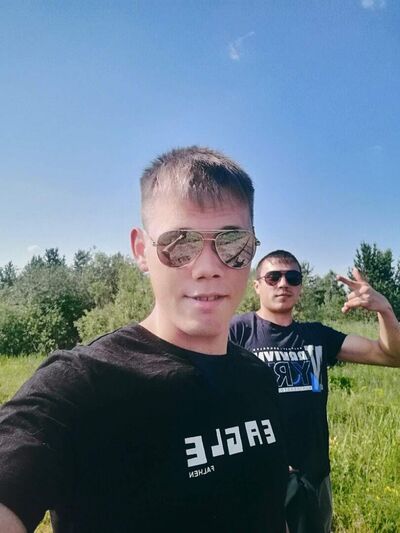  ,   Viktor, 25 ,   ,   , c 