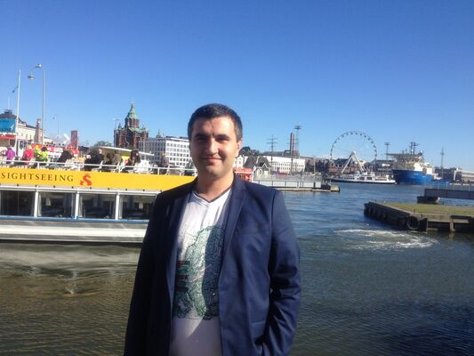  ,   Oleg, 44 ,   