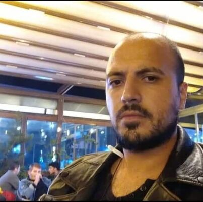  ,   Ozgur, 33 ,   ,   , c , 