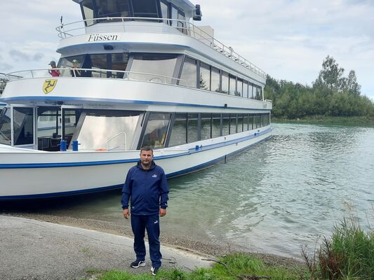 ,   Viorel, 46 ,     , c 