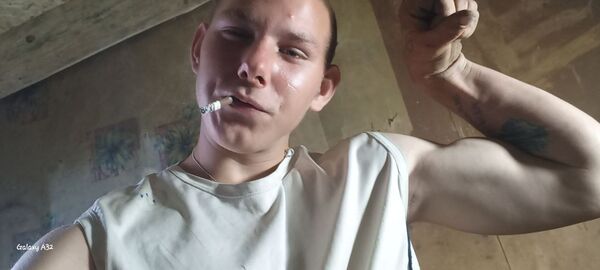  ,   Sergey, 19 ,     