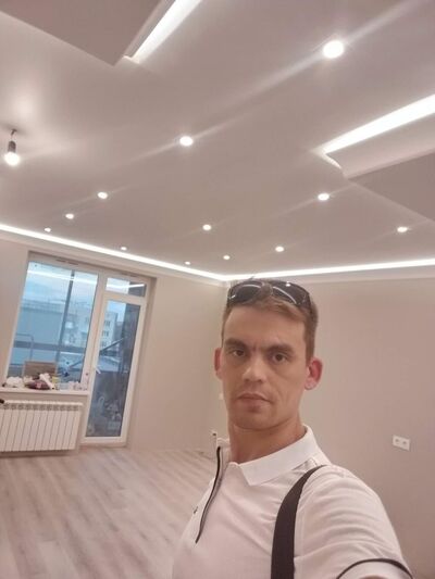  -,   , 44 ,   