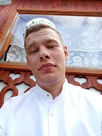  ,   Akram, 20 ,   ,   , c , 