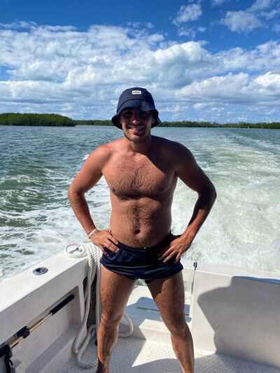  ,   Alex, 27 ,   ,   
