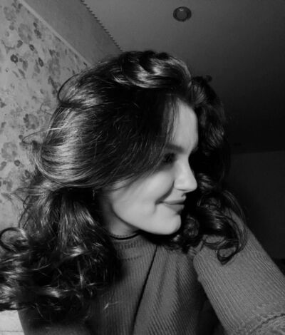  ,   Ally, 19 ,  