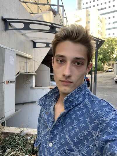  ,   Angel, 24 ,   ,   , c , 
