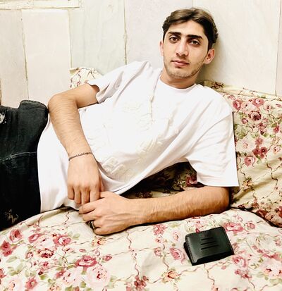  ,   Nazer Amin, 23 ,   ,   