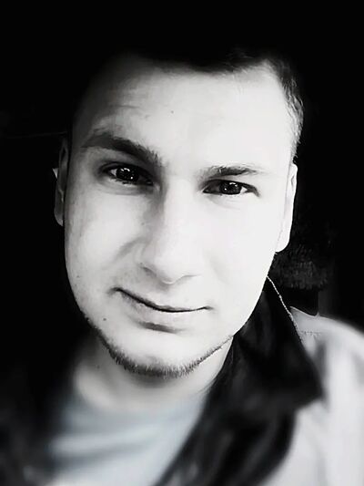  ,   Maxim, 35 ,   ,   , c 