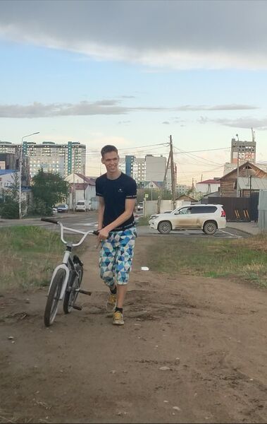  ,   Victor, 22 ,   ,   , c 