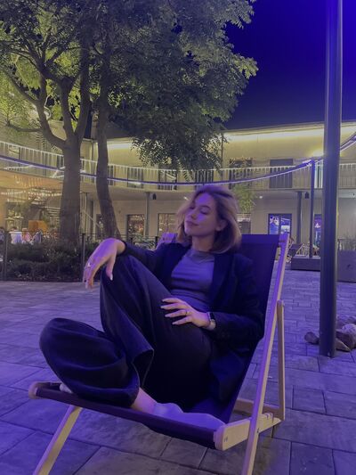  --,   , 19 ,     