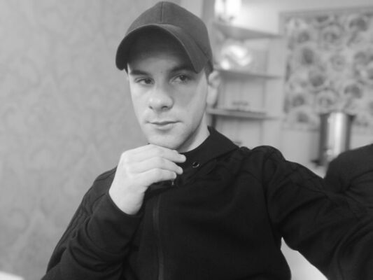  ,   Denis, 25 ,   ,   