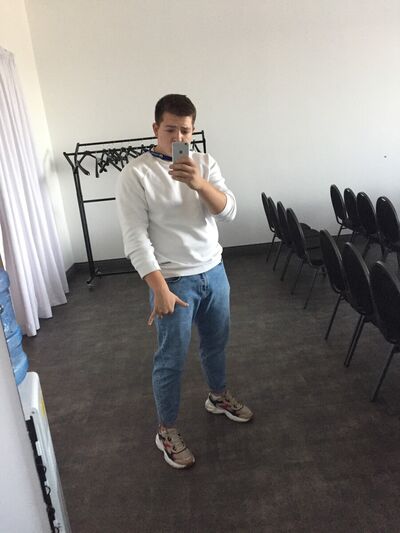  ,   Alex, 24 ,   ,   , c 