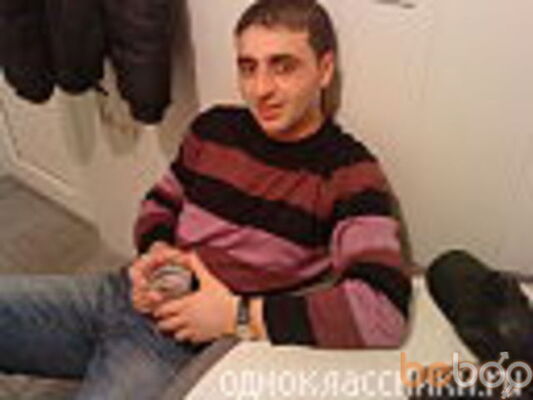  ,   KAREN1982, 43 ,  