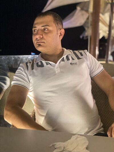  Fontvieille,   Ahmed, 42 ,   ,   , c , 