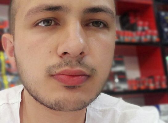  ,   Ruslan, 32 ,   ,   , c 