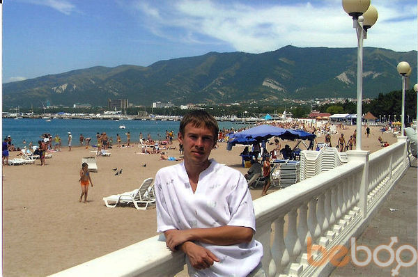 1898046  Aleks, 41 ,    