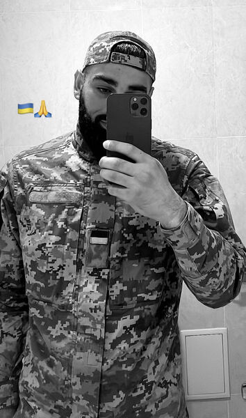  ,   Hassan, 29 ,   ,   