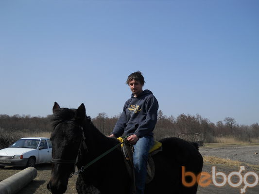  ,   Artem, 35 ,   