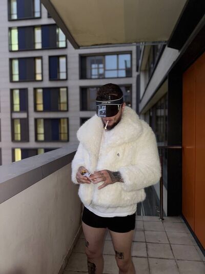  ,   Ivan, 28 ,   ,   