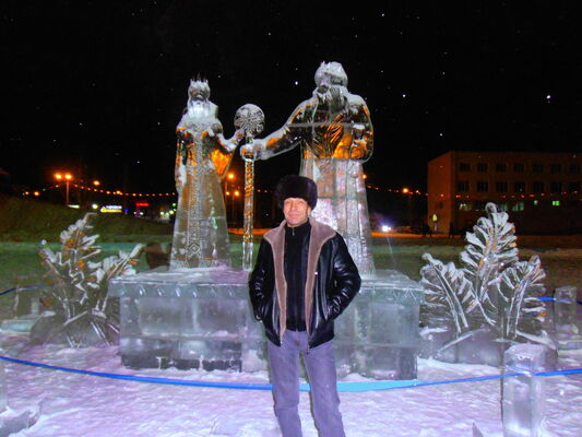  ,   Sergei, 42 ,   ,   , c , 