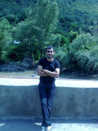  ,   Emin, 35 ,   