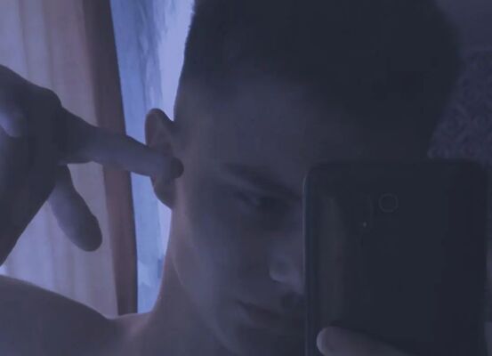  ,   Maksim, 20 ,   ,   