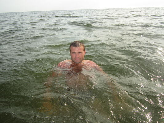  ,   Alexandr, 36 ,  