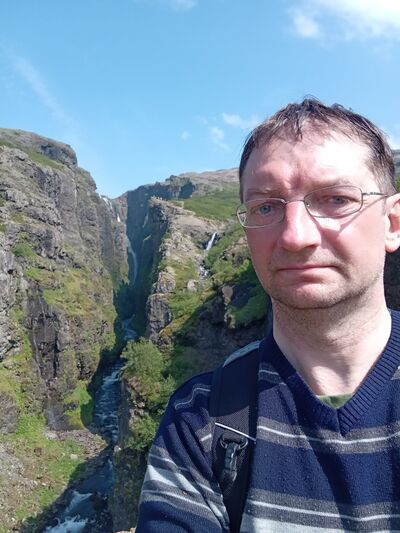  Selfoss,   Gedas, 54 ,   c 