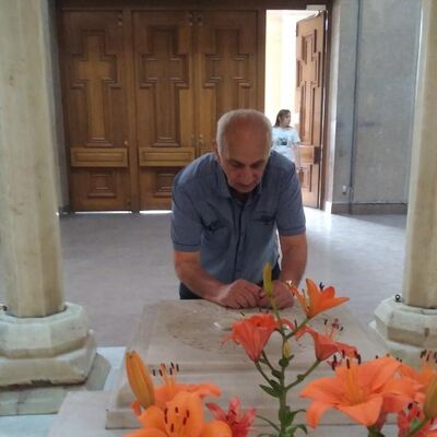  ,   Hrant, 66 ,   ,   