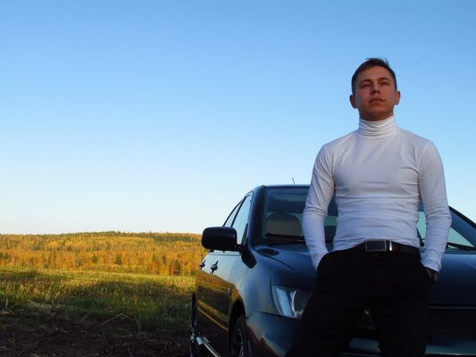  ,   Alexander, 24 ,   ,   